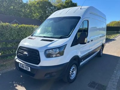 Used Ford Transit 130 HP (95 kW) 2018 White Van