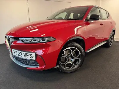 Used Alfa Romeo Tonale Ti 160 HP (117 kW) 2023 Red SUV