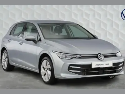 Used VW Golf VIII Style 150 HP (110 kW) 2025 Oyster silver Hatchback