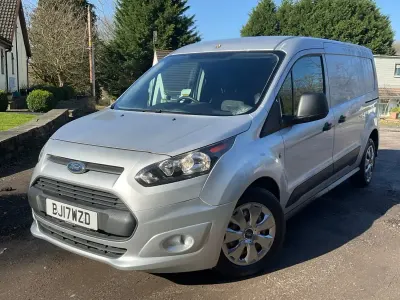 Używany Ford Transit Connect 2017 Srebrny Minivan