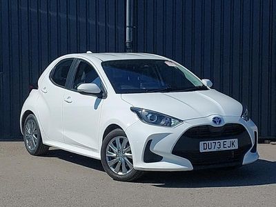 Second-hand Toyota Yaris Hybrid 116 CP (85 kW) 2023 Alb Hatchback