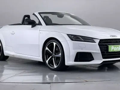 Used Audi TT Roadster Black Edition 179 HP (131 kW) 2017 White Cabriolet