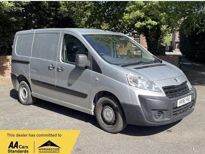 Used Peugeot Expert 2016 Silver Van