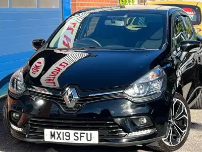 Used Renault Clio IV Iconic 90 HP (66 kW) 2019 Black Hatchback