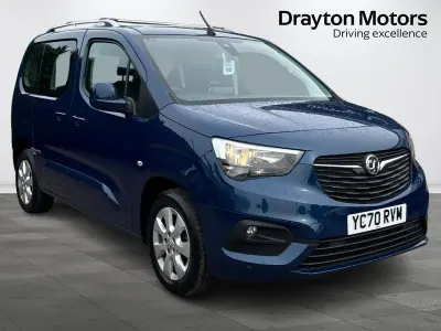 Used Vauxhall Combo S 100 HP (73 kW) 2020 Blue MPV