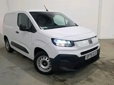 Nowe Fiat Doblò S 100 KM (73 kW) 2026 Biały Minivan