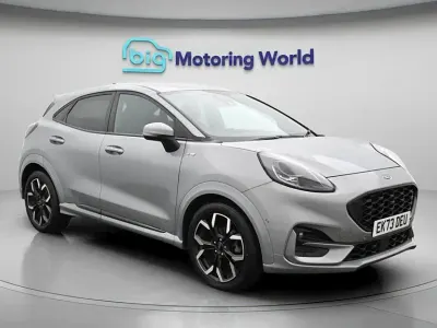 Usado Ford Puma ST-Line X 125 HP (91 kW) 2023 Prateado SUV