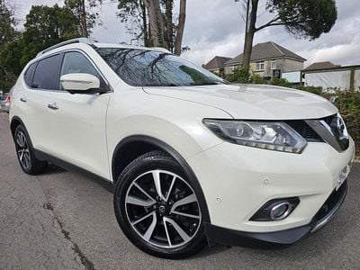 Used Nissan X-Trail Tekna 2015 White SUV