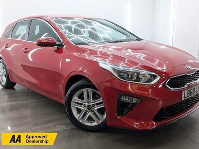 Used Kia Ceed 116 HP (85 kW) 2019 Red Hatchback