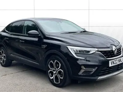 Used Renault Arkana Version S 140 HP (102 kW) 2022 Black SUV