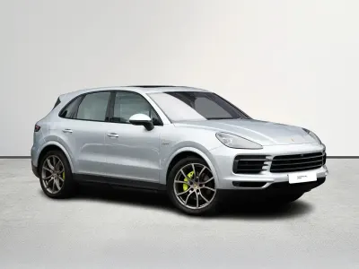 Used Porsche Cayenne 462 HP (339 kW) 1969 Porsche metallic  dolomite si SUV