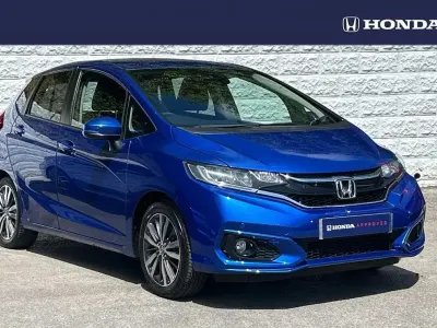 Begagnad Honda Jazz EX 102 HK (75 kW) 2018 Blå Halvkombi