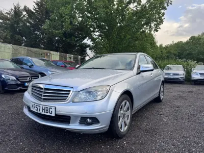 Begagnad Mercedes C180