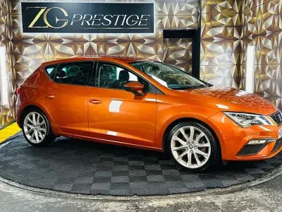 Used Seat Leon FR Sport 190 HP (139 kW) 2018 Orange Hatchback