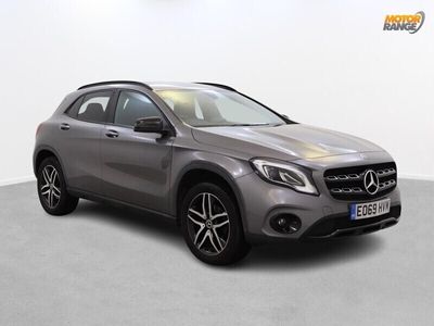 Mercedes GLA200