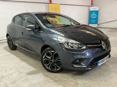 Usado Renault Clio IV Iconic 75 CV (55 kW) 2018 Gris Utilitario