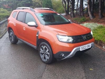 Orange Used 2022 Dacia Duster Prestige SUV | £12,998 (Fair price)