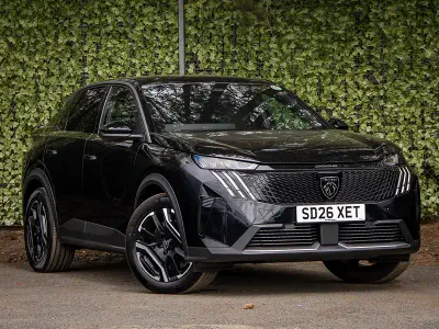 Nouvelle Peugeot e-3008 Allure 156 kW (213 ch) 2026 Noir SUV
