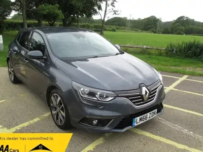 Used Renault Mégane IV Dynamique 110 HP (80 kW) 2016 Hatchback