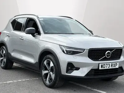 Used Volvo XC40 Ultimate 197 HP (144 kW) 2023 Silver SUV