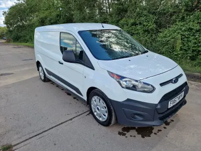 Used Ford Transit Connect 100 HP (73 kW) 2017 White MPV