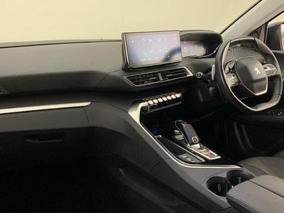 Second-hand Peugeot 3008 Allure 129 CP (94 kW) 2021 Albastru SUV