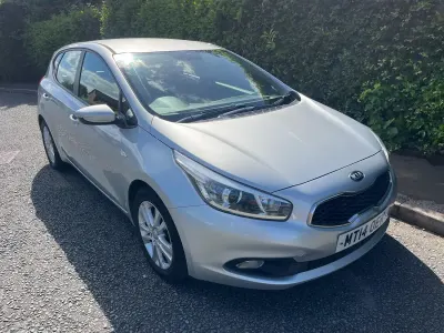 Used Kia Ceed 98 HP (72 kW) 2014 Silver Hatchback