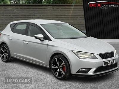 Used Seat Leon SE Dynamic 110 HP (80 kW) 2016 Silver Hatchback