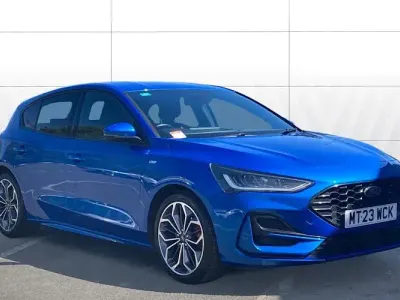Used Ford Focus ST-Line X 125 HP (91 kW) 2023 Blue Hatchback