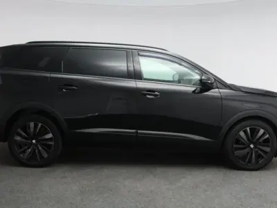 Used Peugeot 5008 GT-line 130 HP (95 kW) 2023 Nera black SUV
