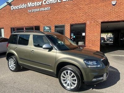 Used Skoda Yeti SE 110 HP (80 kW) 2017 Green SUV