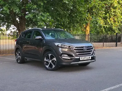 Used Hyundai Tucson Premium 134 HP (98 kW) 2017 Grey SUV