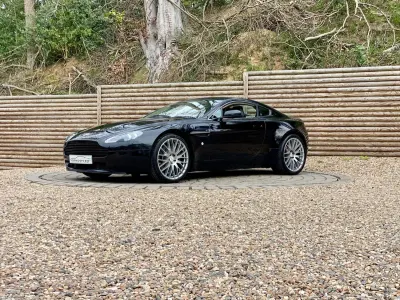 Used Aston Martin Vantage 2009 Black Coupe