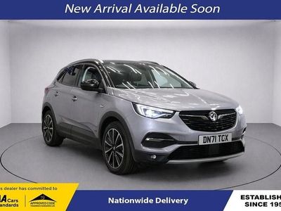 Second-hand Vauxhall Grandland X Business Edition 225 CP (165 kW) 2022 Gri SUV