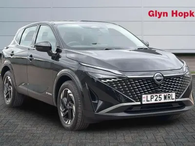 Used Nissan Qashqai Acenta Premium 190 HP (139 kW) 2025 Black SUV