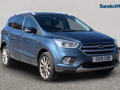 Used Ford Kuga Titanium 182 HP (133 kW) 2019 Blue SUV