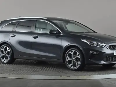Gebraucht Kia Ceed 118 PS (86 kW) 2019 Grau Kleinwagen