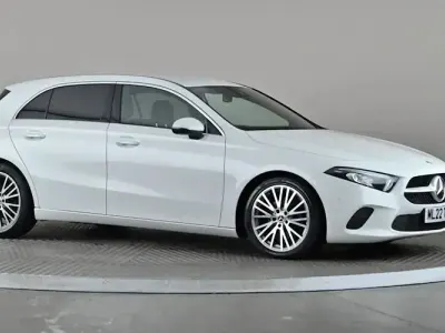 Used Mercedes A180 Executive 116 HP (85 kW) 2022 White Hatchback