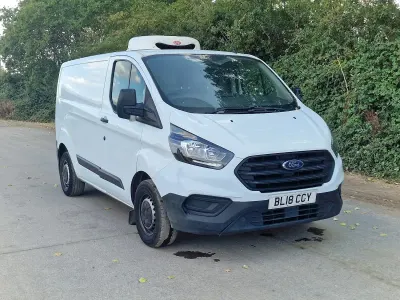Used Ford Transit Custom 105 HP (77 kW) 2018 White Van