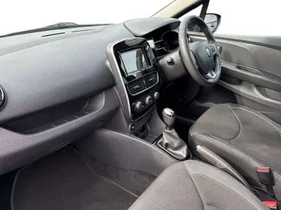 Used Renault Clio IV Iconic 75 HP (55 kW) 2019 Black Hatchback