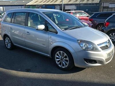 Used Vauxhall Zafira Design Edition 110 HP (80 kW) 2014 Silver MPV