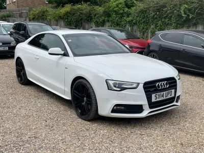 Used Audi A5 Black Edition 225 HP (165 kW) 2014 White Coupe