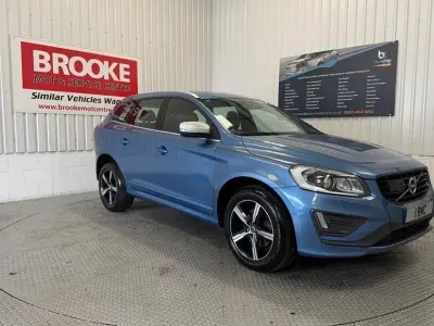 Gebraucht Volvo XC60 R-Design 245 PS (180 kW) 2017 Blau SUV