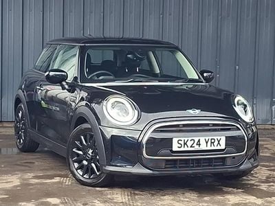 Used Mini Cooper Classic 136 HP (100 kW) 2024 Black Hatchback