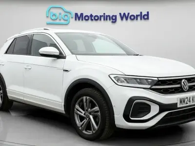 Used VW T-Roc R-line 150 HP (110 kW) 2024 White SUV
