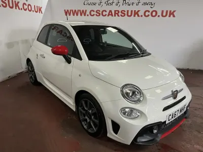 Begagnad Abarth 595 145 HK (106 kW) 2018 Vit Halvkombi