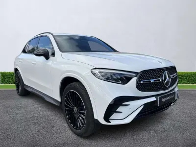 Begagnad Mercedes GLC300e Urban 2025 Vit Kombi