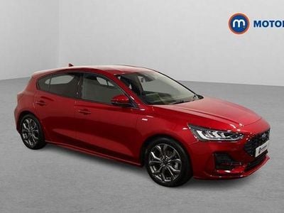 Used Ford Focus ST-Line 125 HP (91 kW) 2024 Red Hatchback