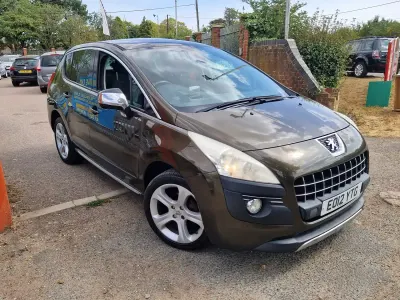 Used Peugeot 3008 Allure 112 HP (82 kW) 2012 Brown Estate
