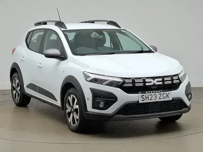 Begagnad Dacia Sandero Journey 91 HK (66 kW) 2023 Vit Halvkombi